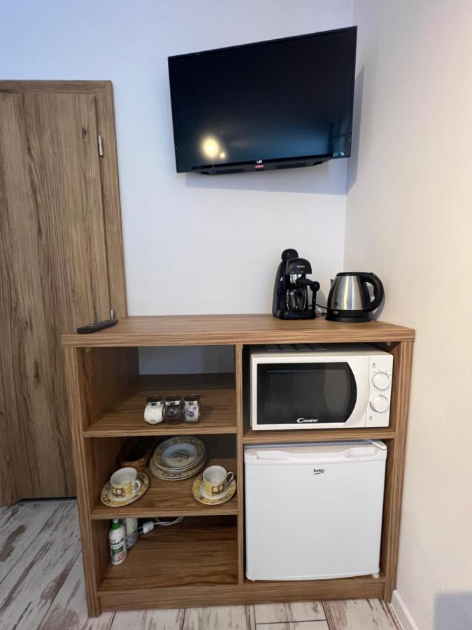 Ostoya Twoya Apartment โปโรนิน ภายนอก รูปภาพ
