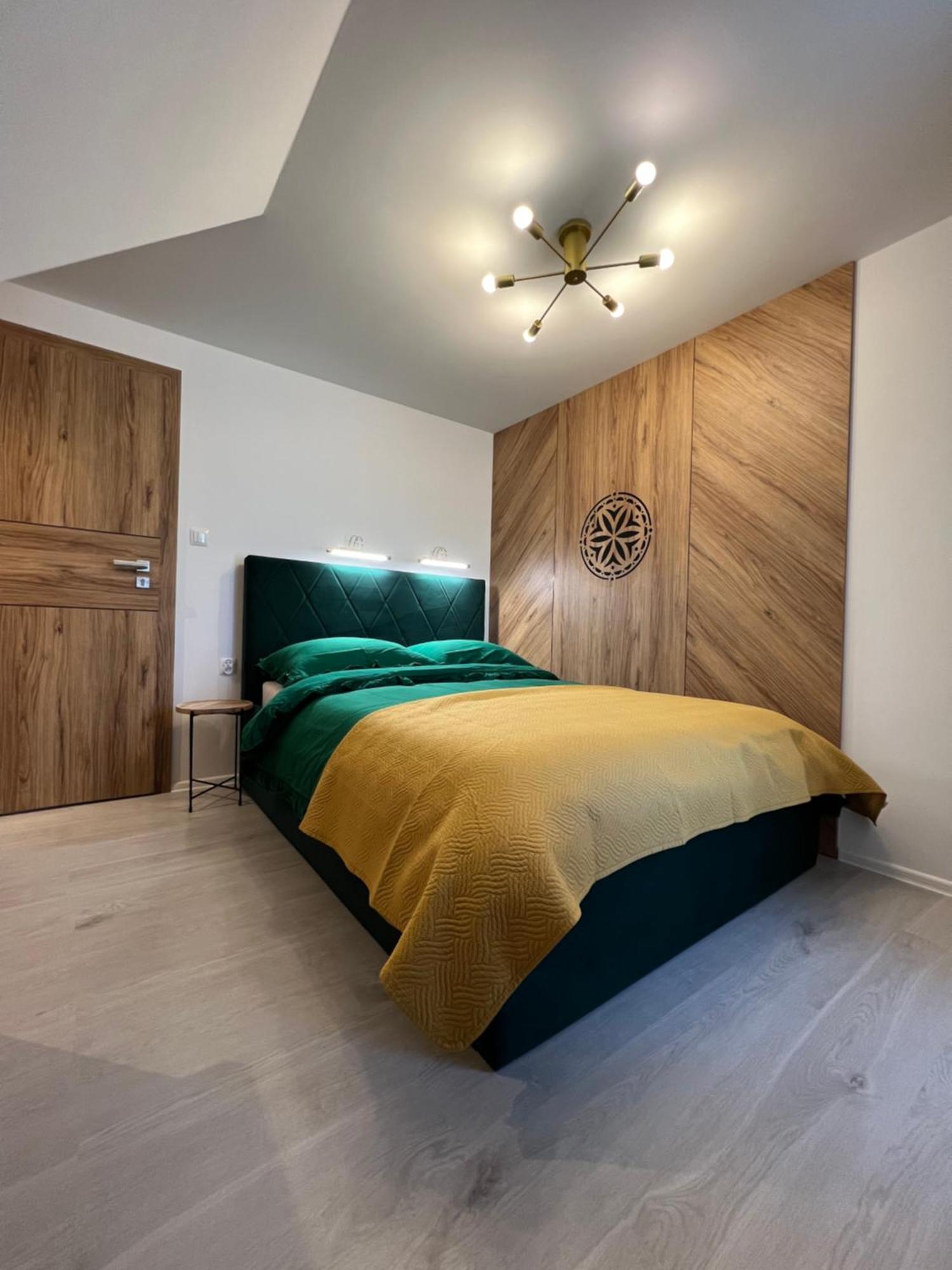 Ostoya Twoya Apartment โปโรนิน ภายนอก รูปภาพ